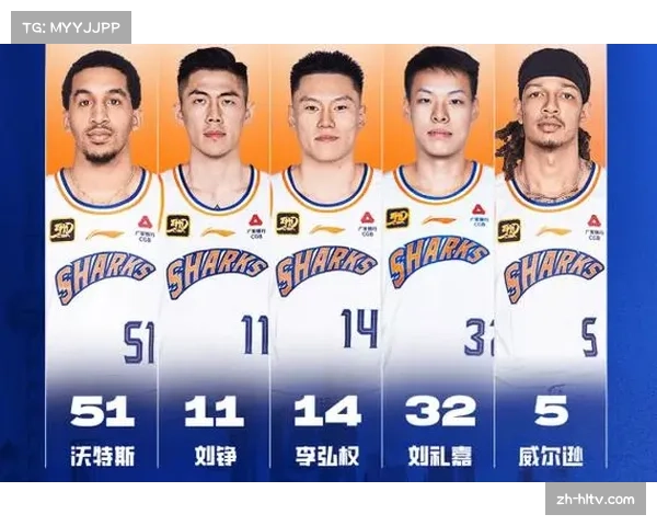 李弘权上海男篮排位赛得分上双 展现个人能力